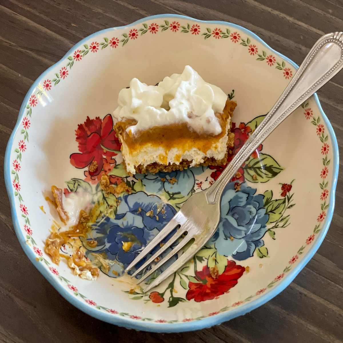 no bake pumpkin pie with granola crust