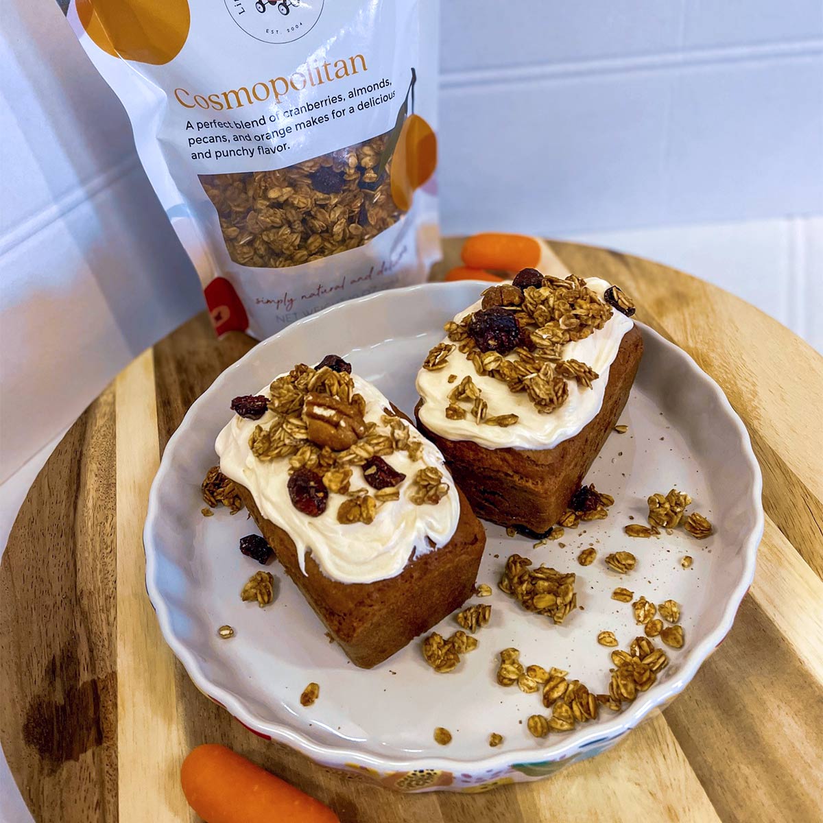 Cosmo carrot cake muffins